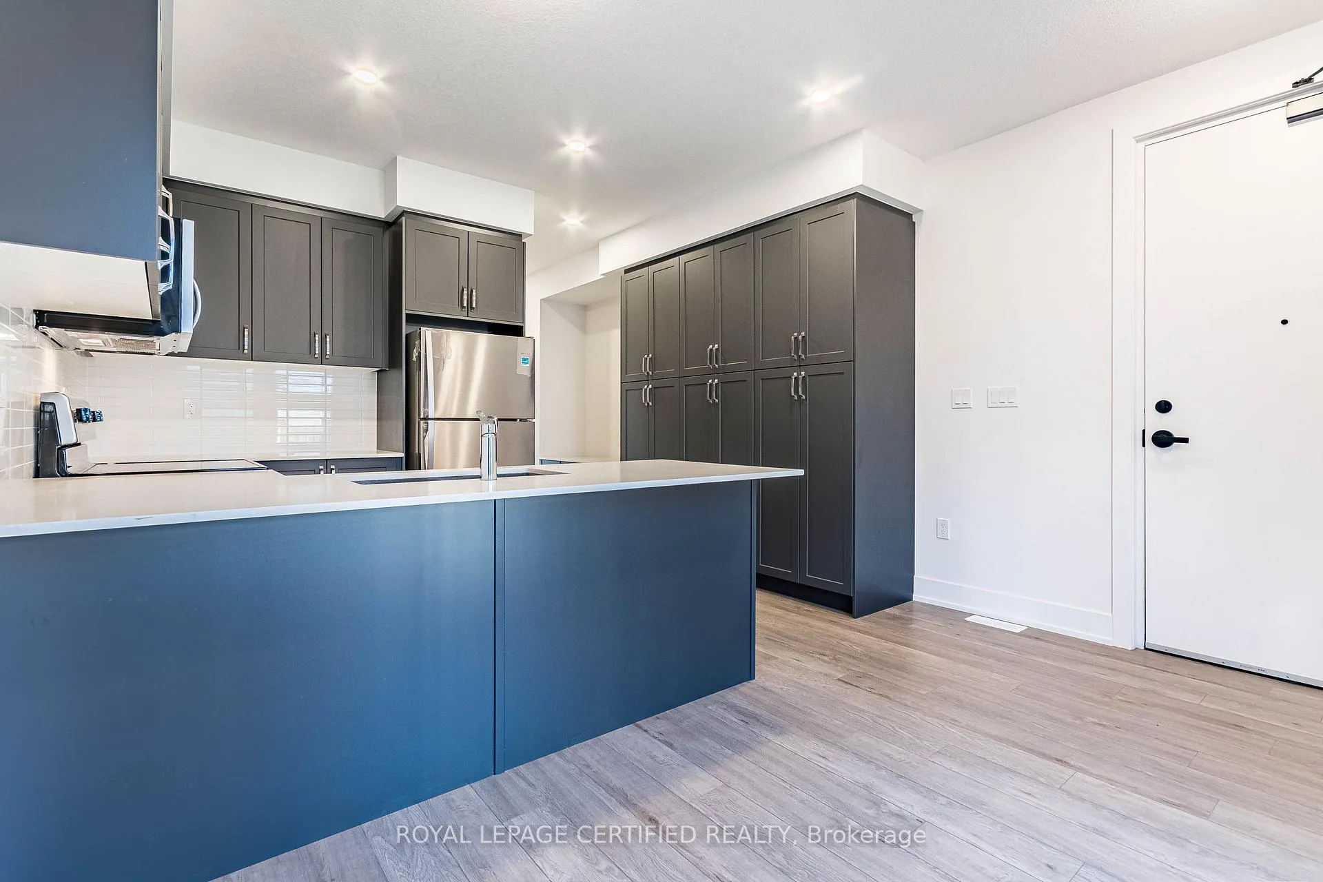 Photo 6 of Unit 63, 99 Roger Street, Waterloo — HOMEH