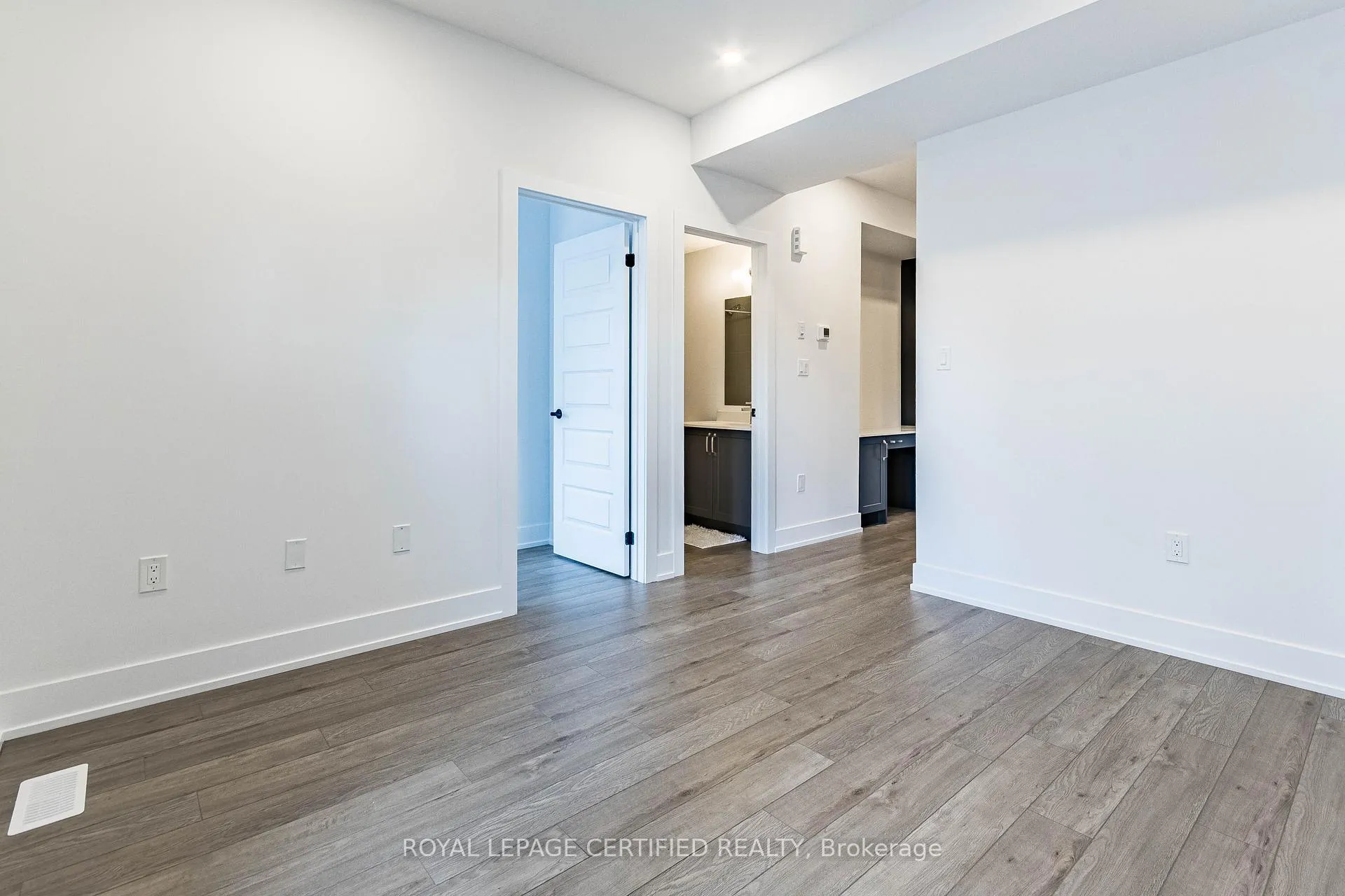 Photo 15 of Unit 63, 99 Roger Street, Waterloo — HOMEH