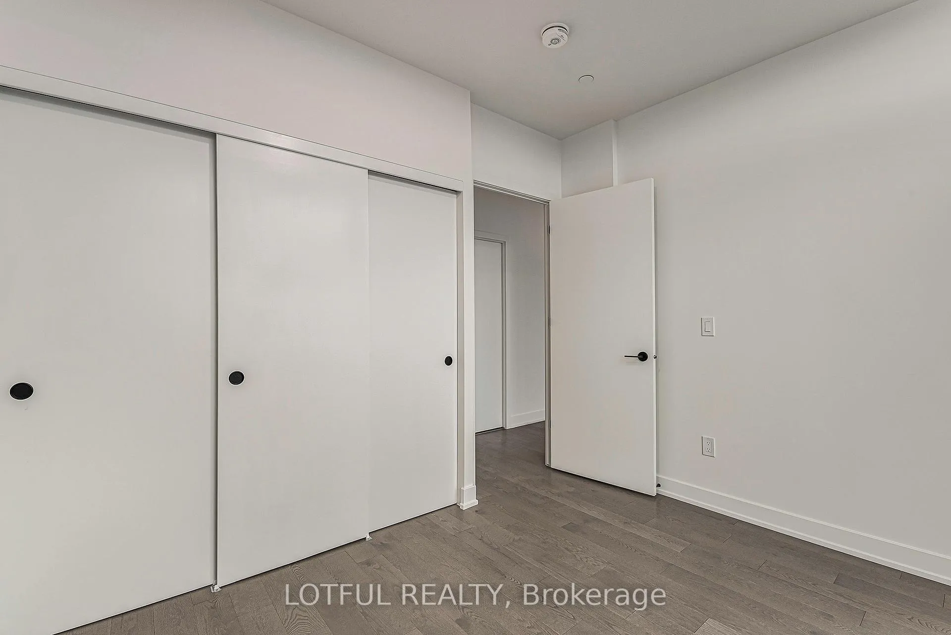 Photo 15 of Unit 1409, 560 Rideau Street, Ottawa, Sandy Hill — HOMEH