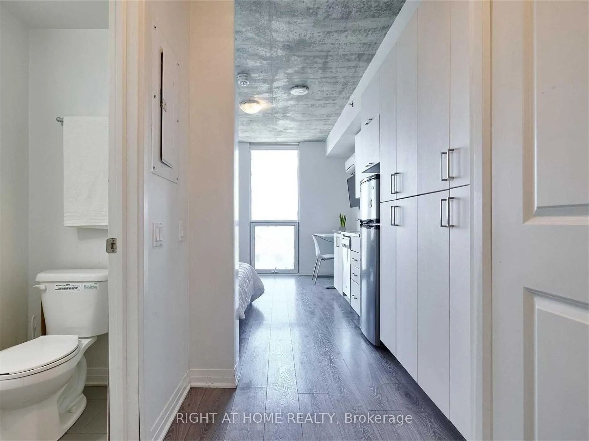 Photo 5 of Unit 603, 1900 Simcoe Street, Oshawa, Samac — HOMEH