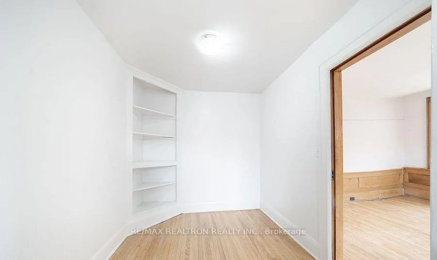 Photo 2 of Unit 56, 6 Kingston Road, Toronto, Woodbine Corridor — HOMEH