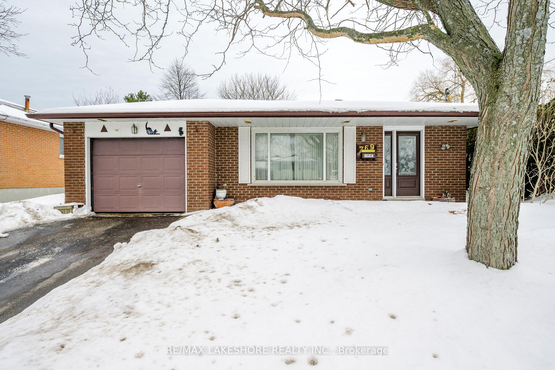 Front of 769 Westwood Drive