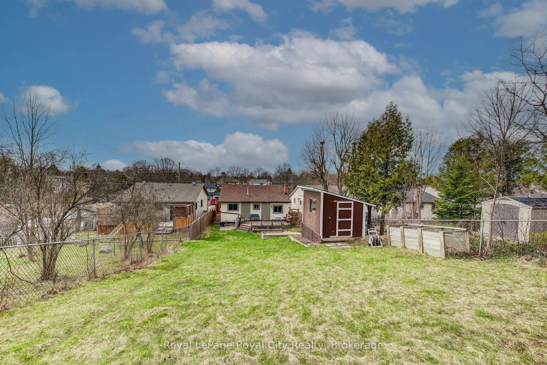 Photo 42 of 418 Imperial Road S, Guelph, Willow West/Sugarbush/West Acres — HOMEH