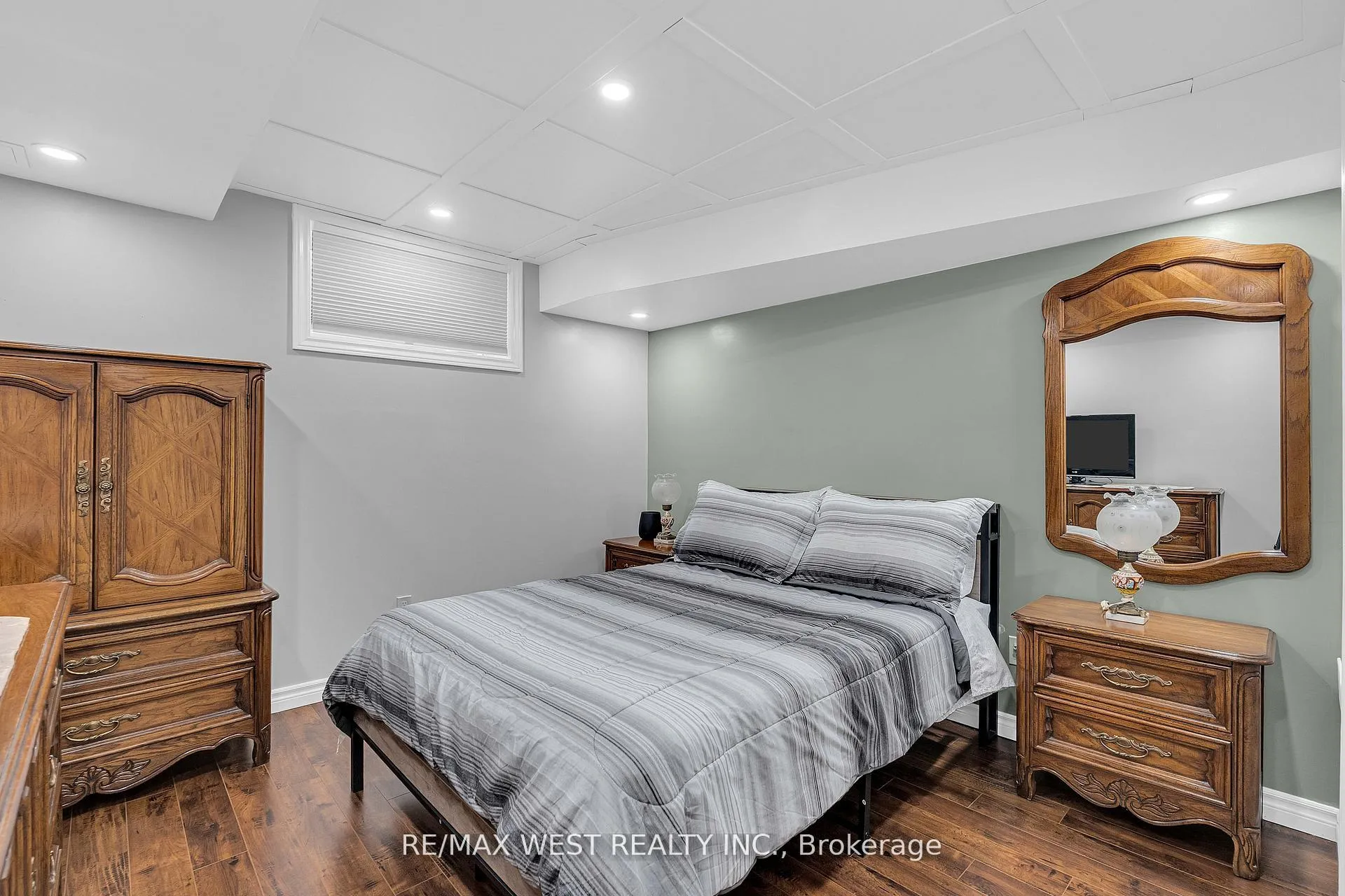 Photo 35 of 39 Gilroy Court, New Tecumseth, Alliston — HOMEH
