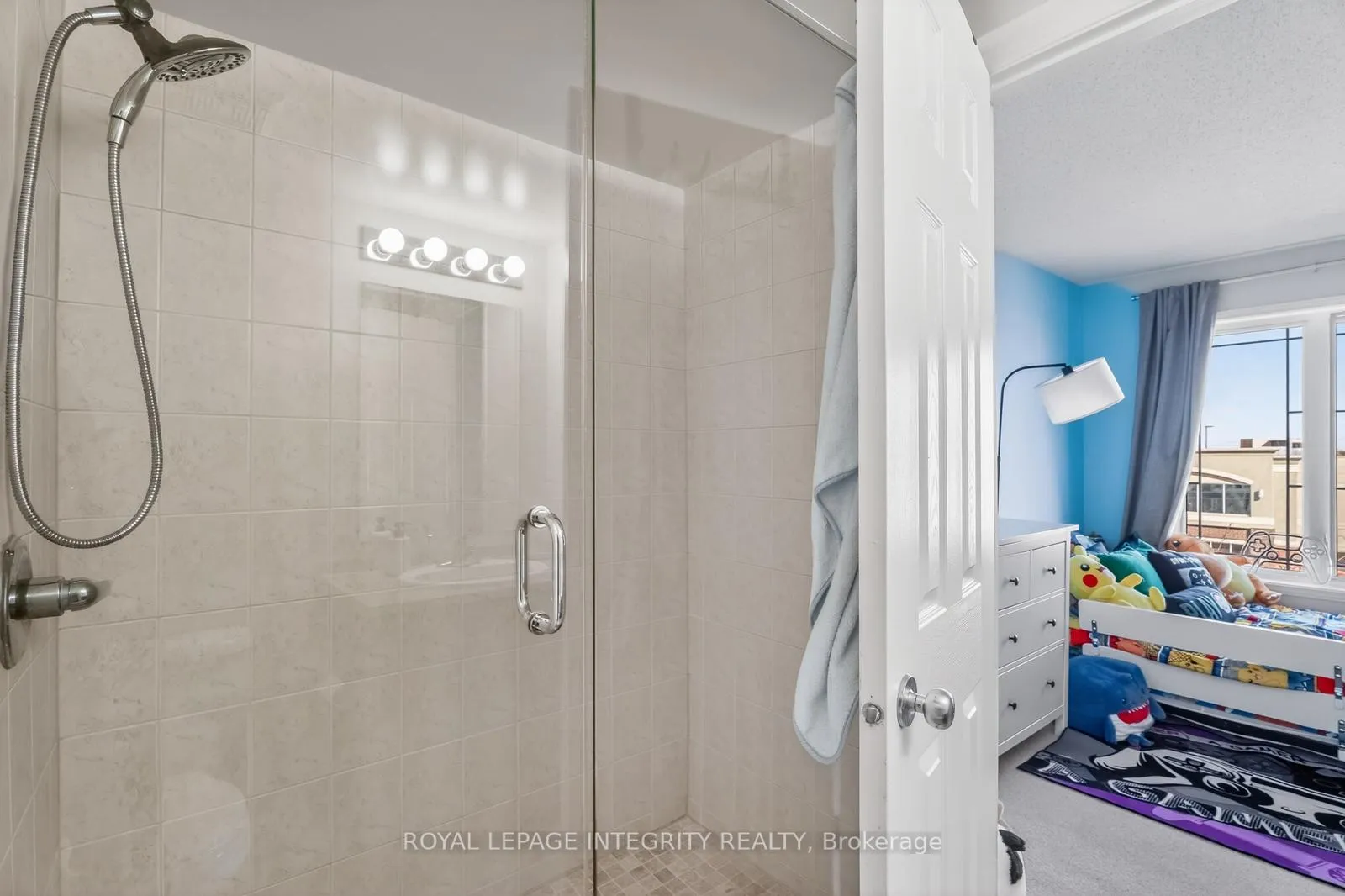 Photo 34 of 258 Chapman Mills Drive, Ottawa, Barrhaven - Strandherd — HOMEH