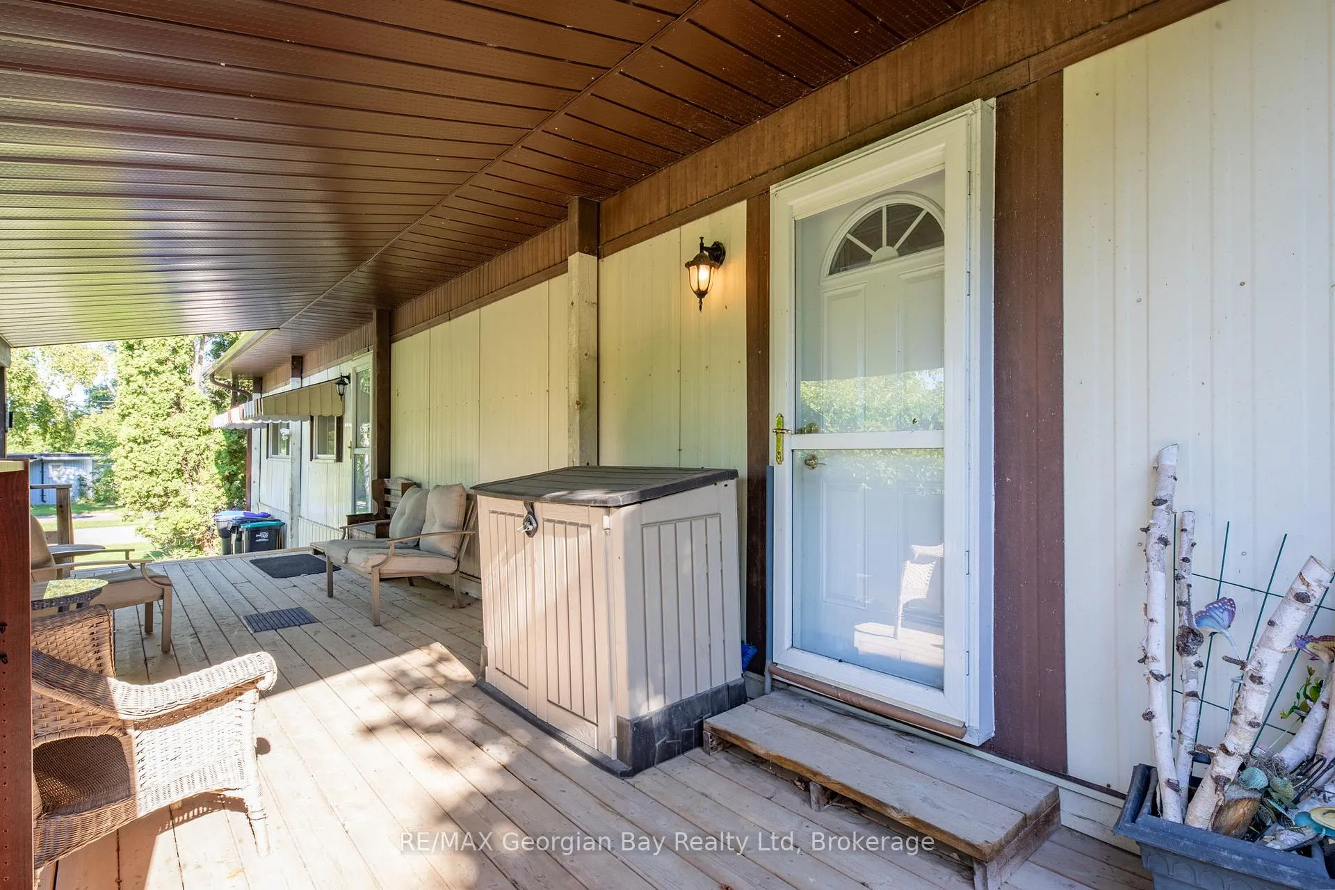 Photo 18 of 3 Lakeshore Road, Midland — HOMEH