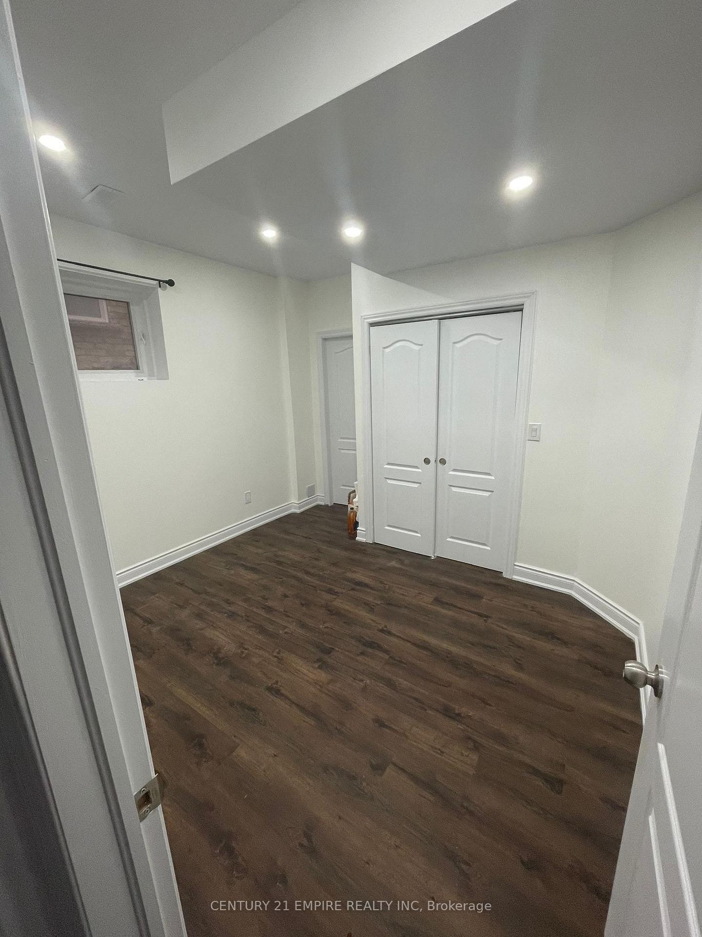 Photo 1 of 28 Learmont Avenue, Caledon, Rural Caledon — HOMEH