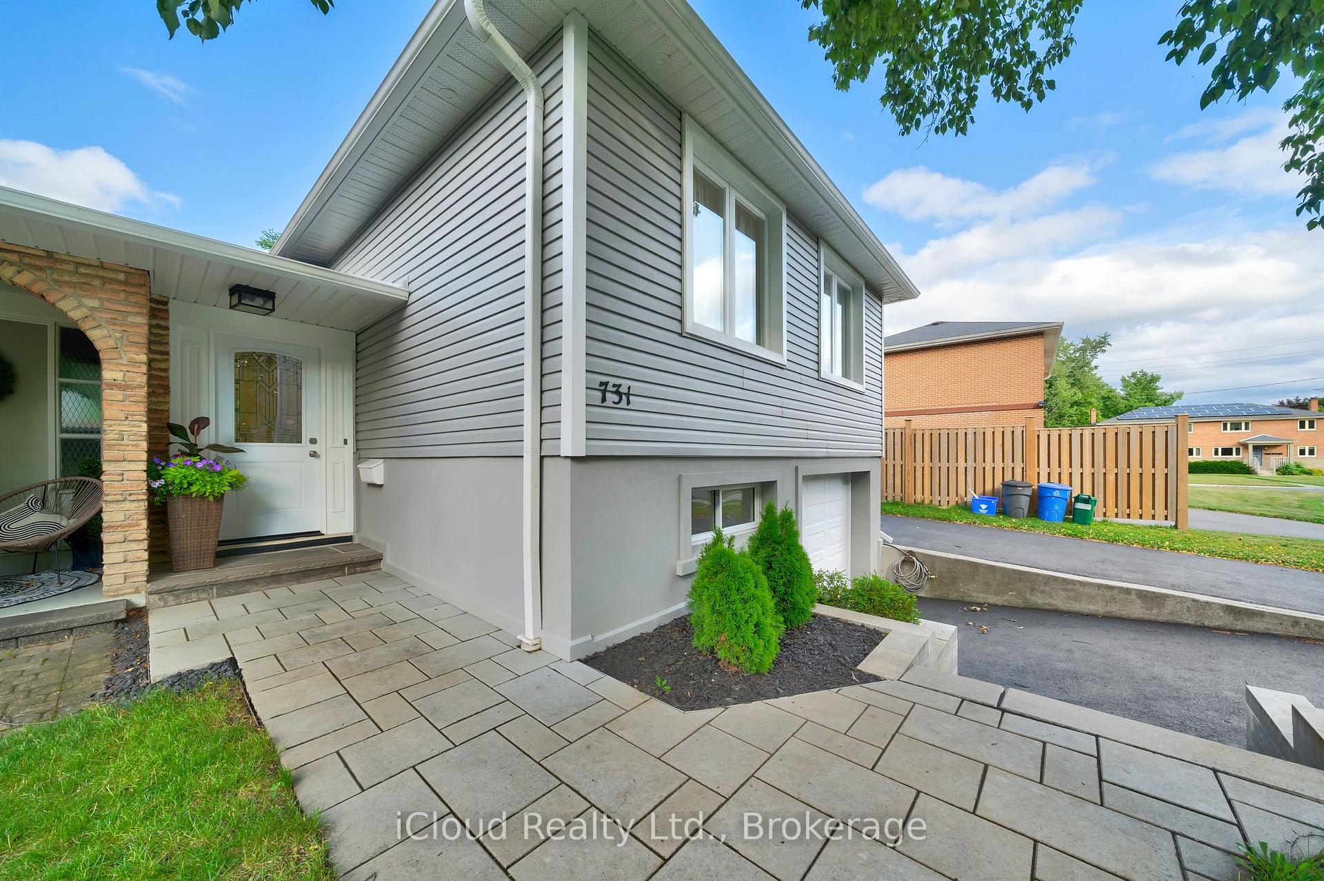 Photo 4 of 731 Hager Avenue, Burlington, Brant — HOMEH