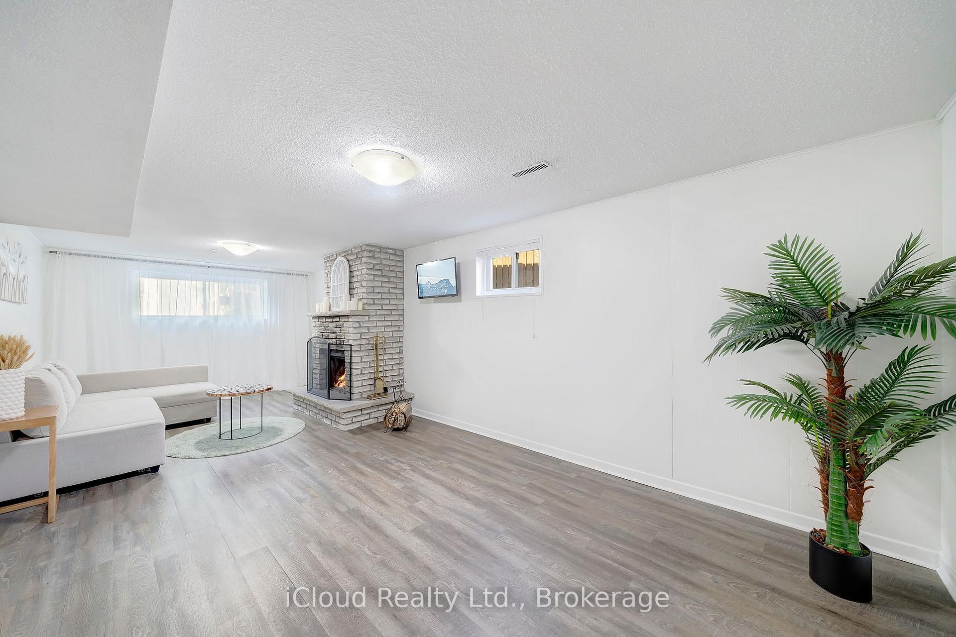 Photo 29 of 731 Hager Avenue, Burlington, Brant — HOMEH