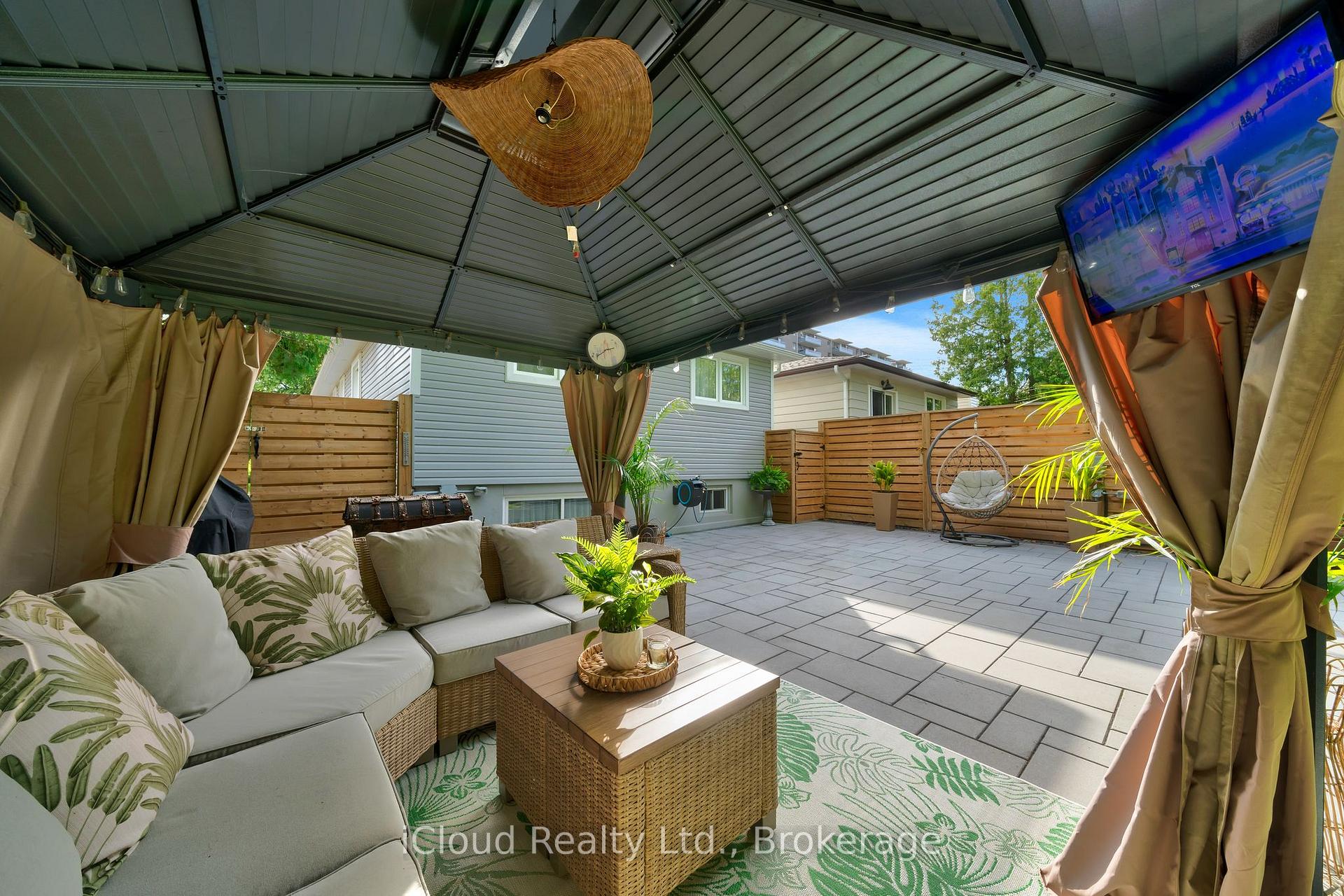 Photo 35 of 731 Hager Avenue, Burlington, Brant — HOMEH