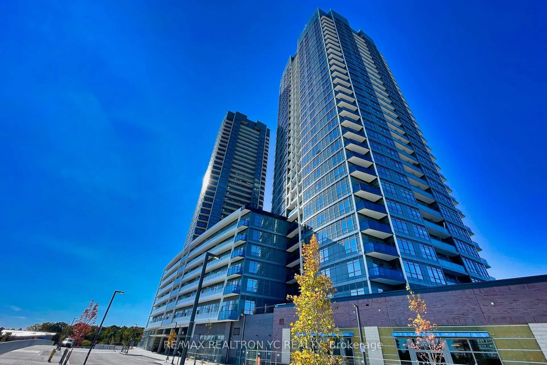Front of Unit 2411, 50 Upper Mall Way
