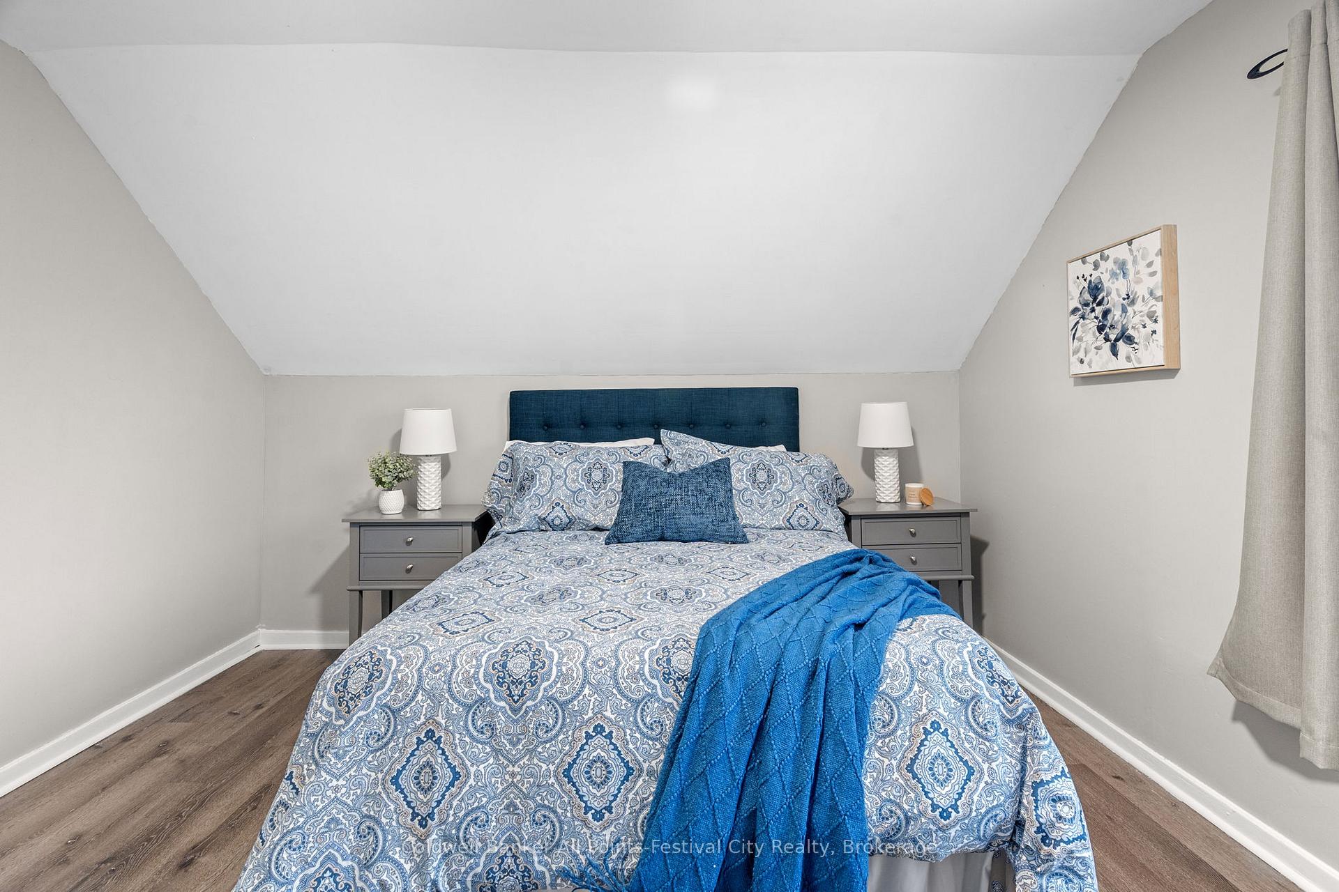 Photo 27 of 236 Elgin Avenue W, Goderich, Goderich (Town) — HOMEH