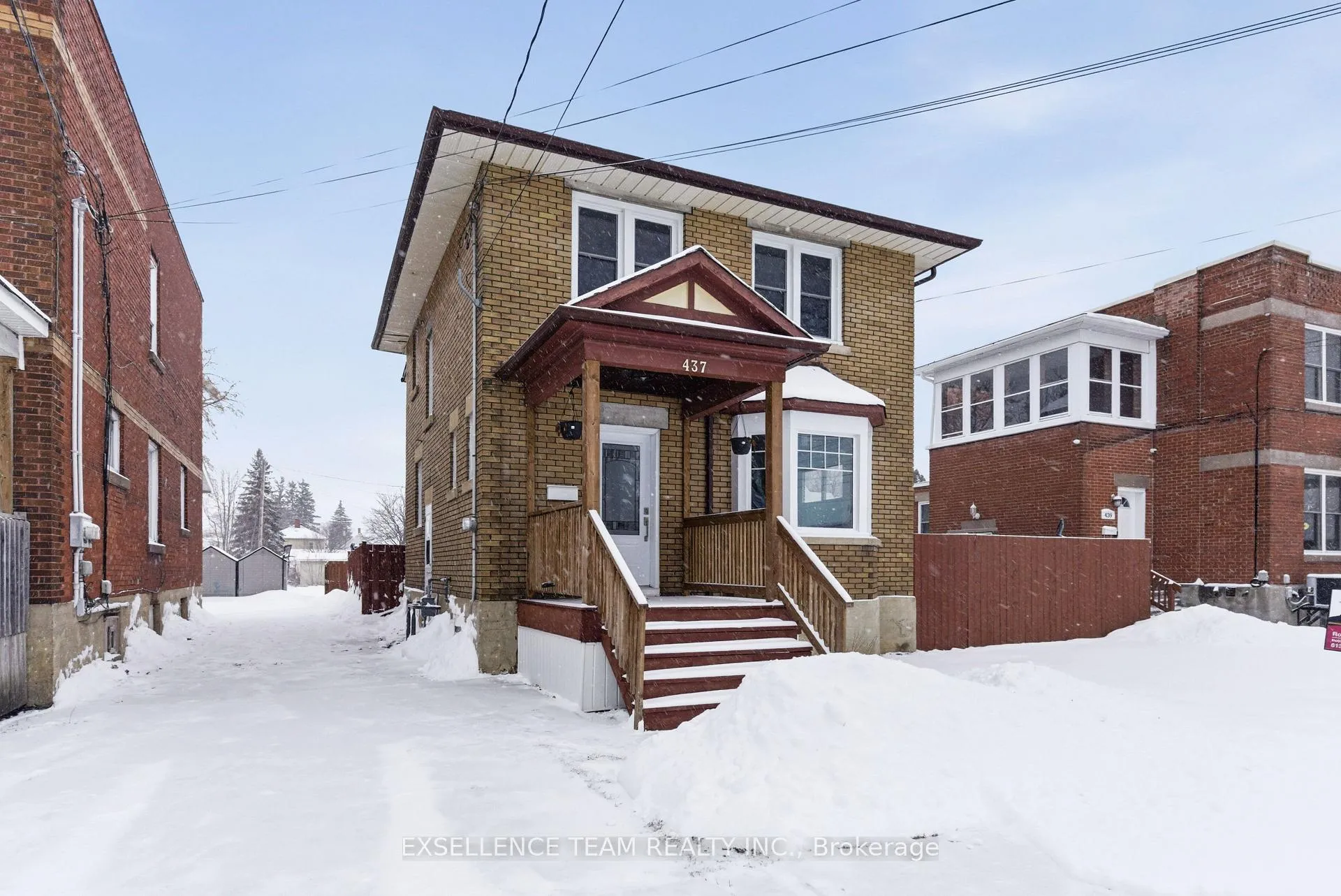 Photo 1 of 437 4th Street E, Cornwall — HOMEH
