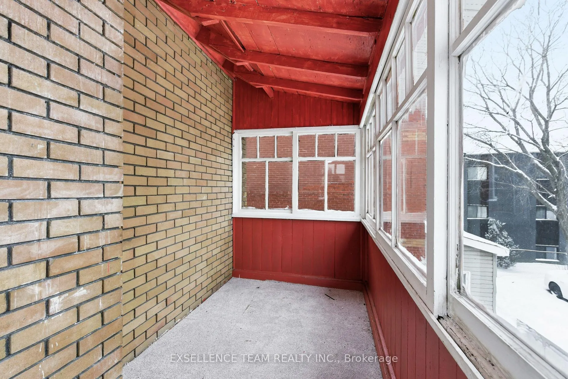 Photo 5 of 437 4th Street E, Cornwall — HOMEH
