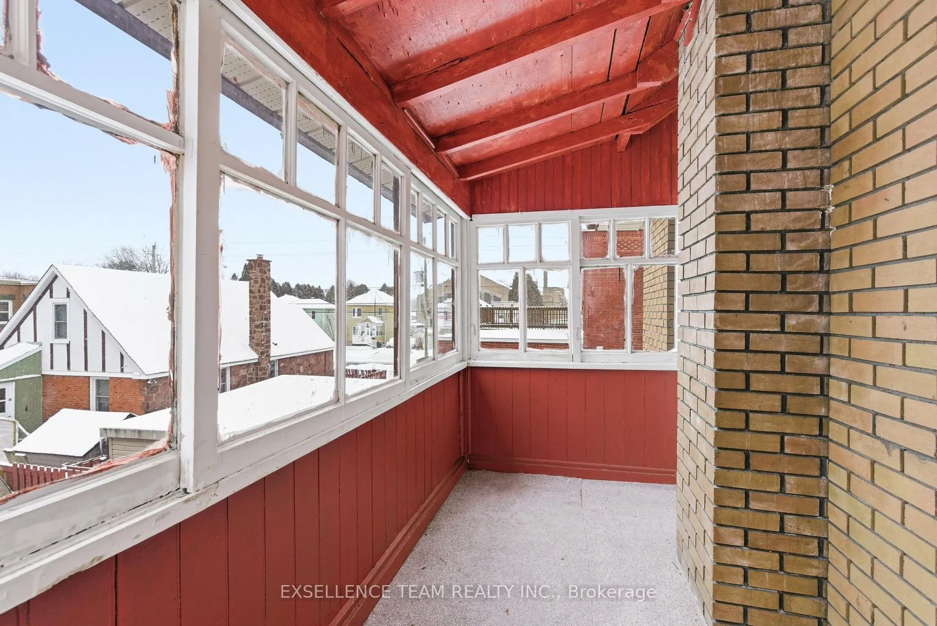 Photo 7 of 437 4th Street E, Cornwall — HOMEH