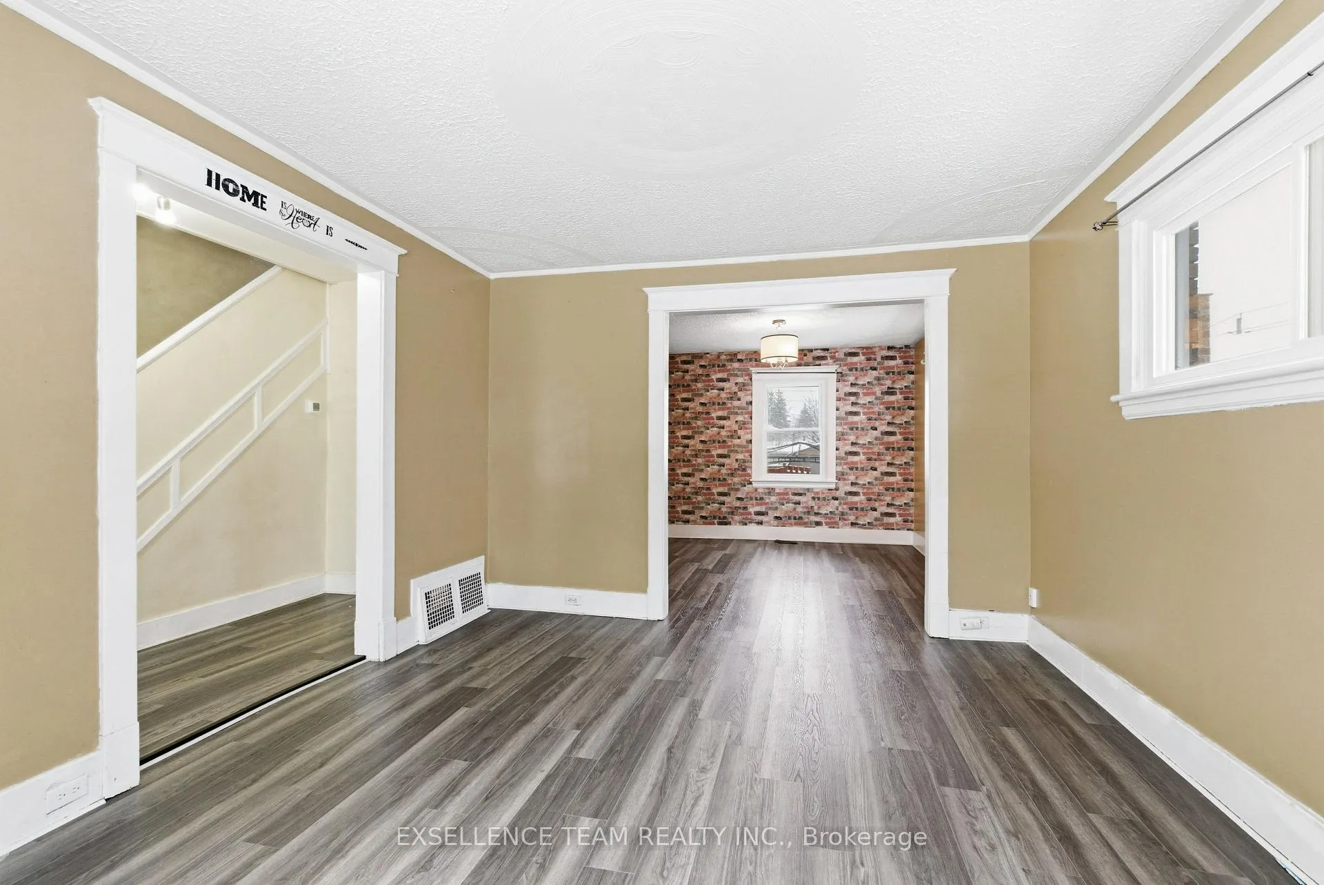 Photo 13 of 437 4th Street E, Cornwall — HOMEH