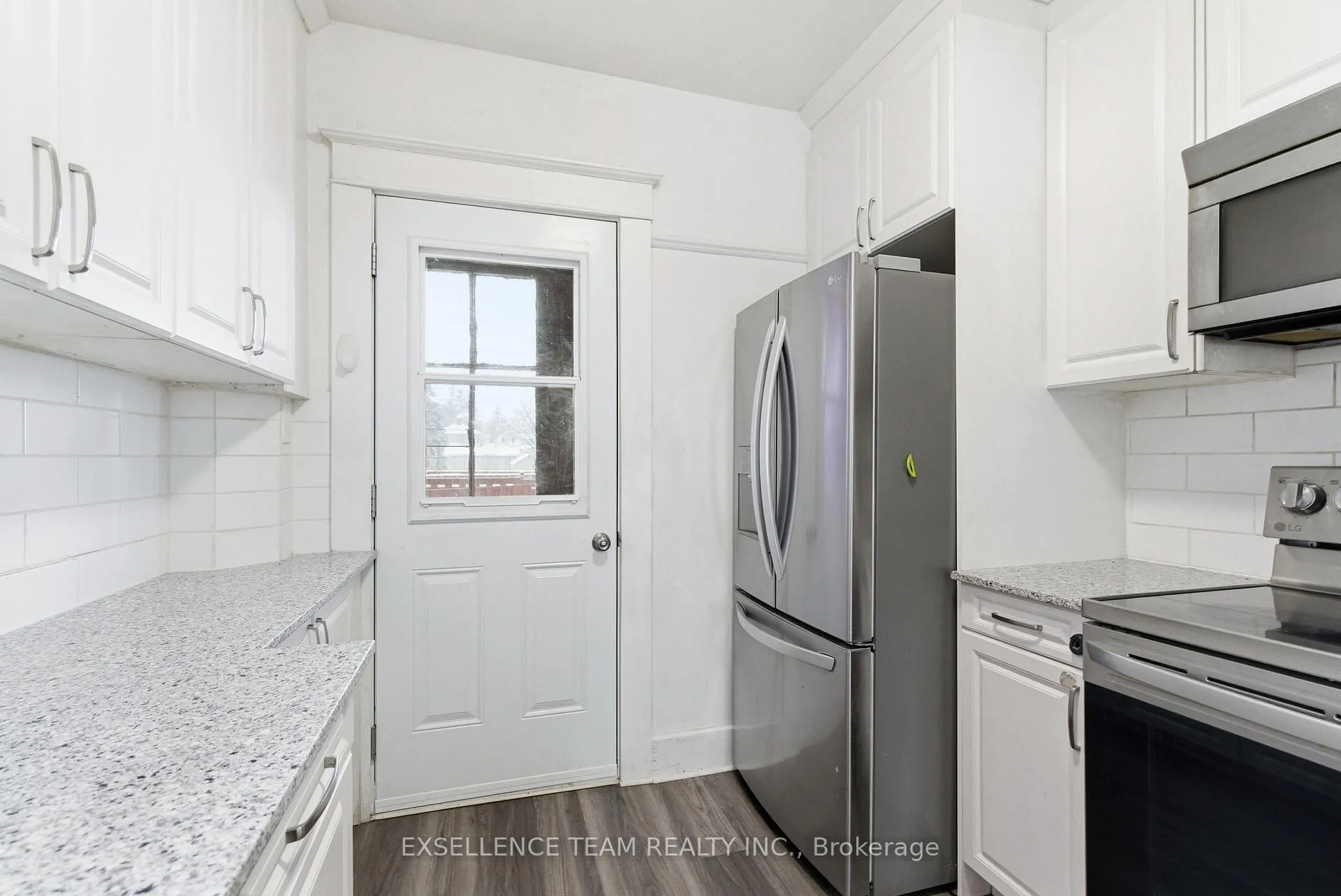 Photo 14 of 437 4th Street E, Cornwall — HOMEH
