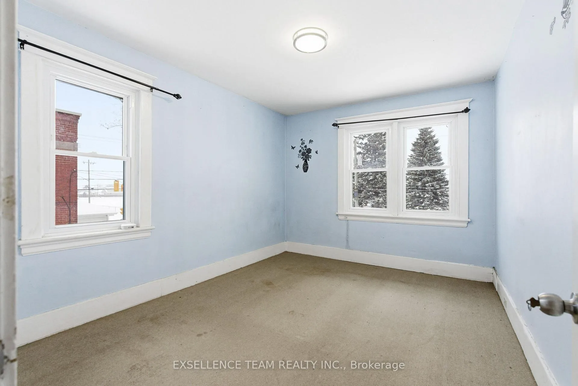 Photo 25 of 437 4th Street E, Cornwall — HOMEH