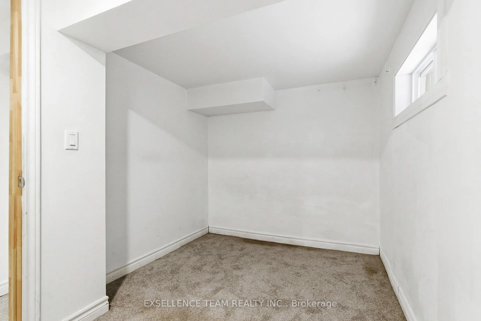 Photo 29 of 437 4th Street E, Cornwall — HOMEH