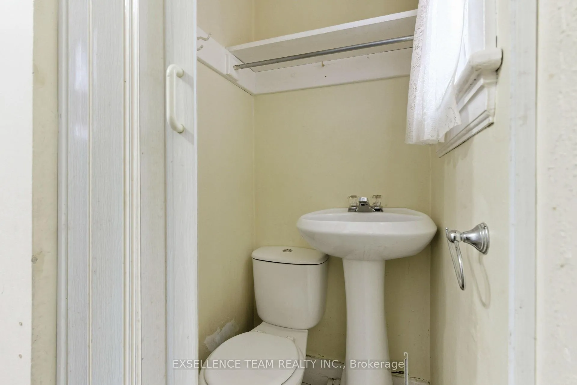 Photo 33 of 437 4th Street E, Cornwall — HOMEH