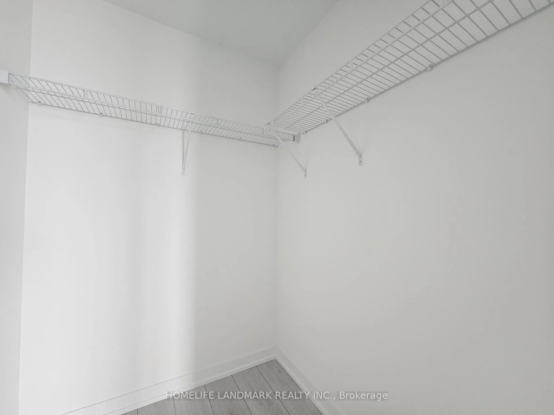 Photo 10 of Unit 2609, 39 Mary Street, Barrie, City Centre — HOMEH