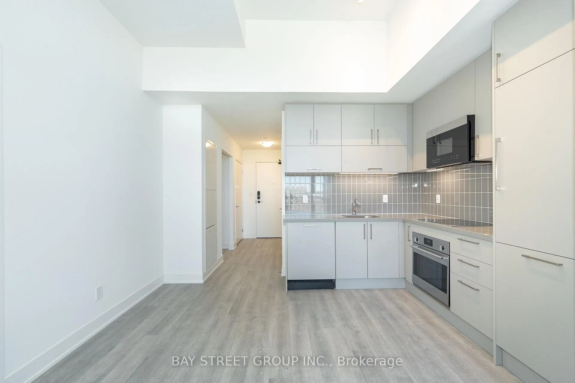 Photo 3 of Unit 309, 56 Andre De Grasse Street, Markham, Unionville — HOMEH