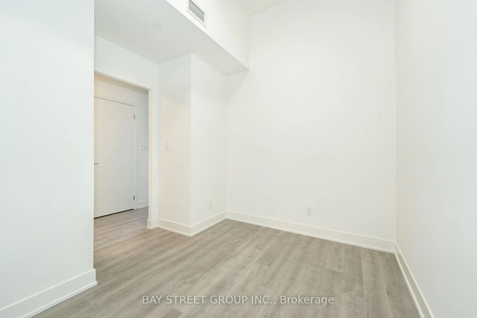 Photo 10 of Unit 309, 56 Andre De Grasse Street, Markham, Unionville — HOMEH