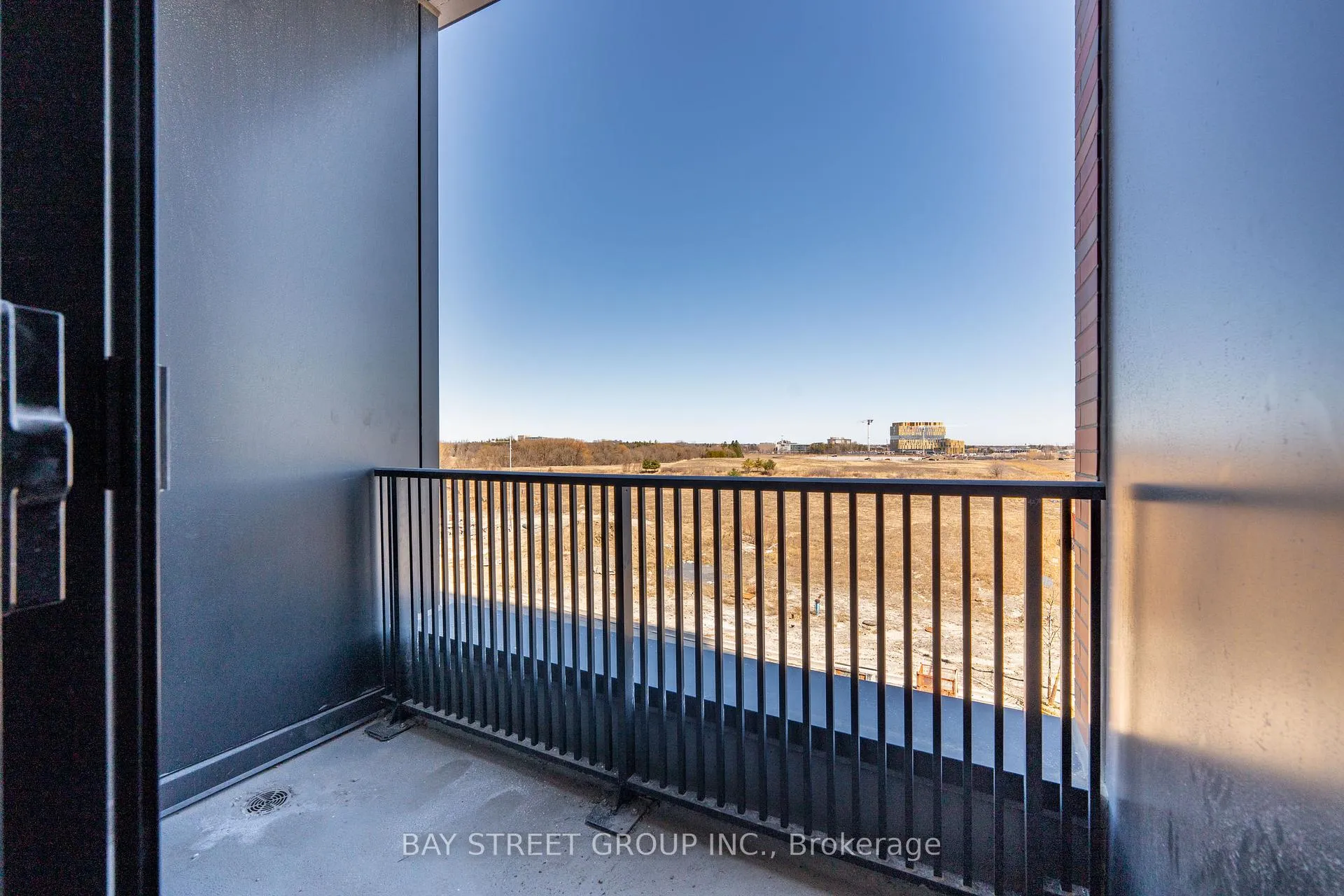 Photo 31 of Unit 309, 56 Andre De Grasse Street, Markham, Unionville — HOMEH