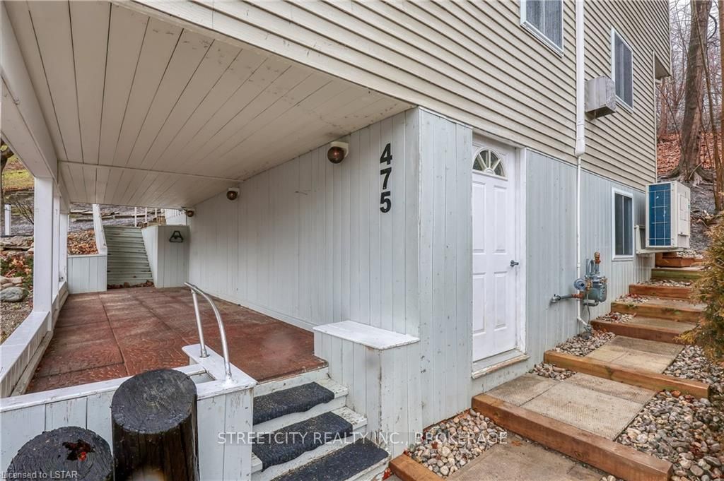 Photo 3 of 475 Dover Place, Central Elgin, Rural Central Elgin — HOMEH