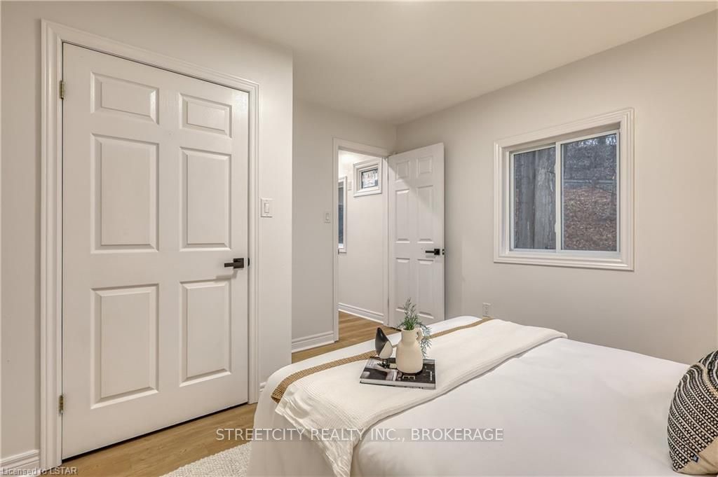 Photo 36 of 475 Dover Place, Central Elgin, Rural Central Elgin — HOMEH