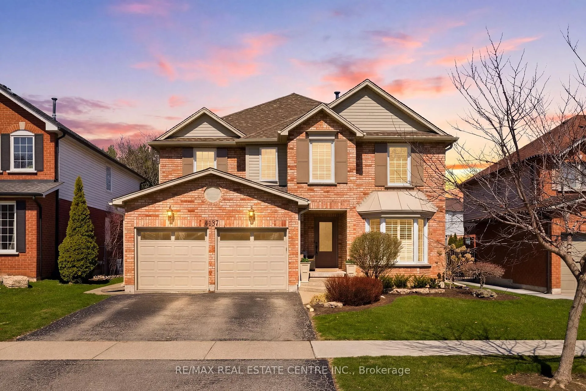 Photo 2 of 4157 Vermont Crescent, Burlington, Rose — HOMEH