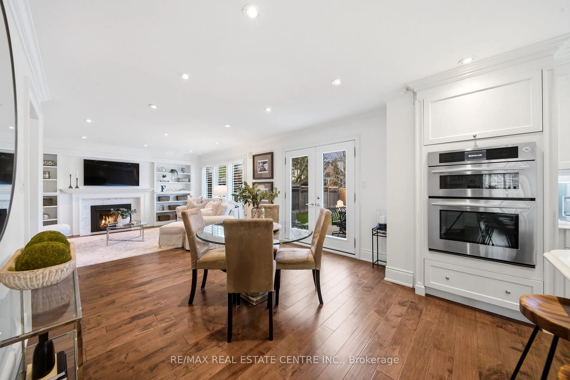 Photo 18 of 4157 Vermont Crescent, Burlington, Rose — HOMEH