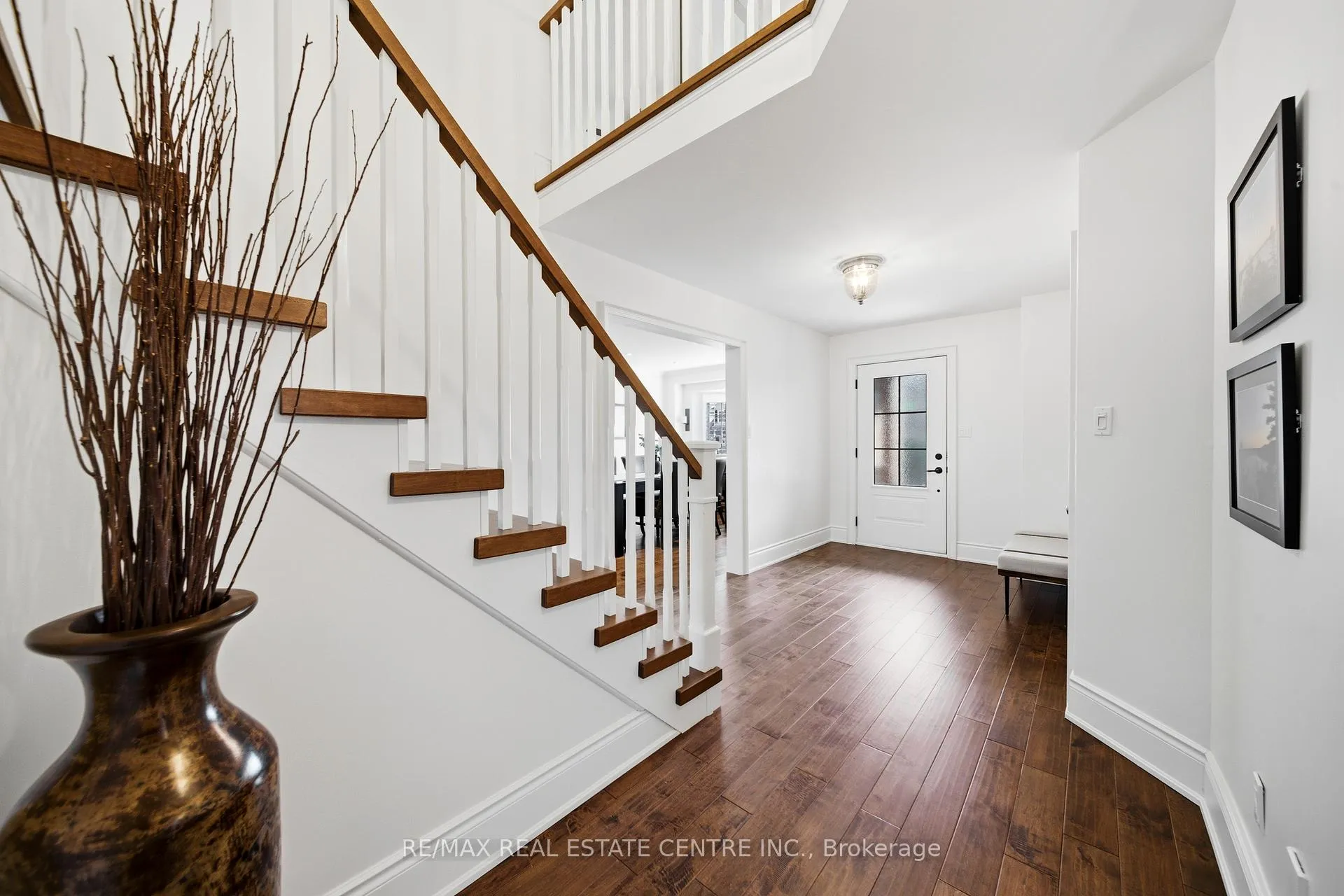 Photo 22 of 4157 Vermont Crescent, Burlington, Rose — HOMEH
