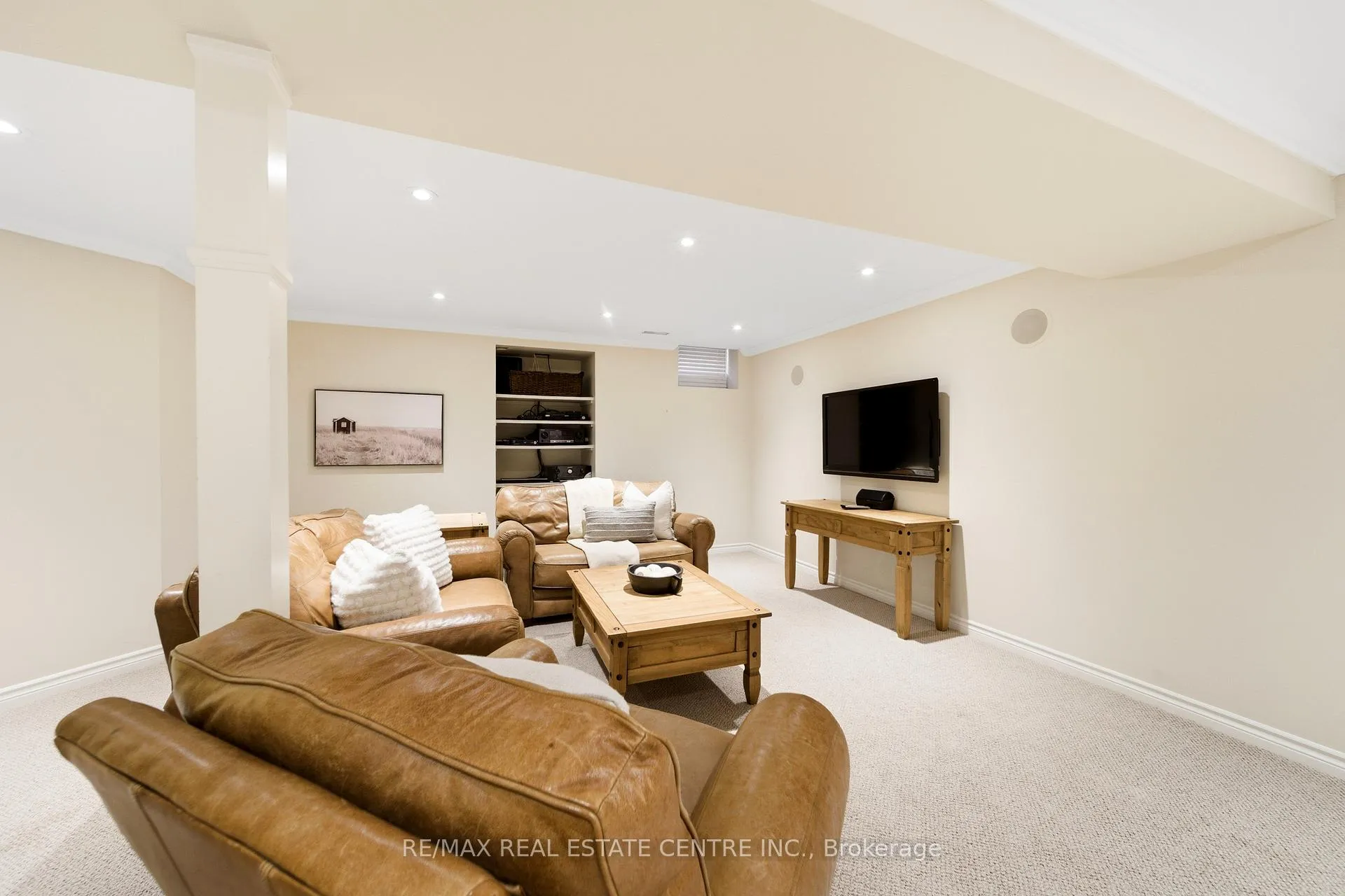 Photo 40 of 4157 Vermont Crescent, Burlington, Rose — HOMEH