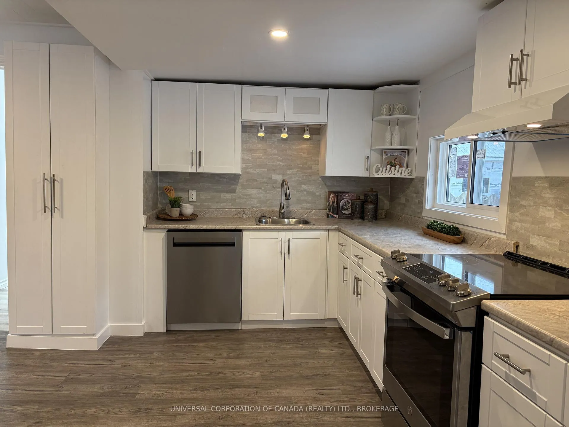 Photo 24 of 279 Sydenham Street E, Aylmer — HOMEH
