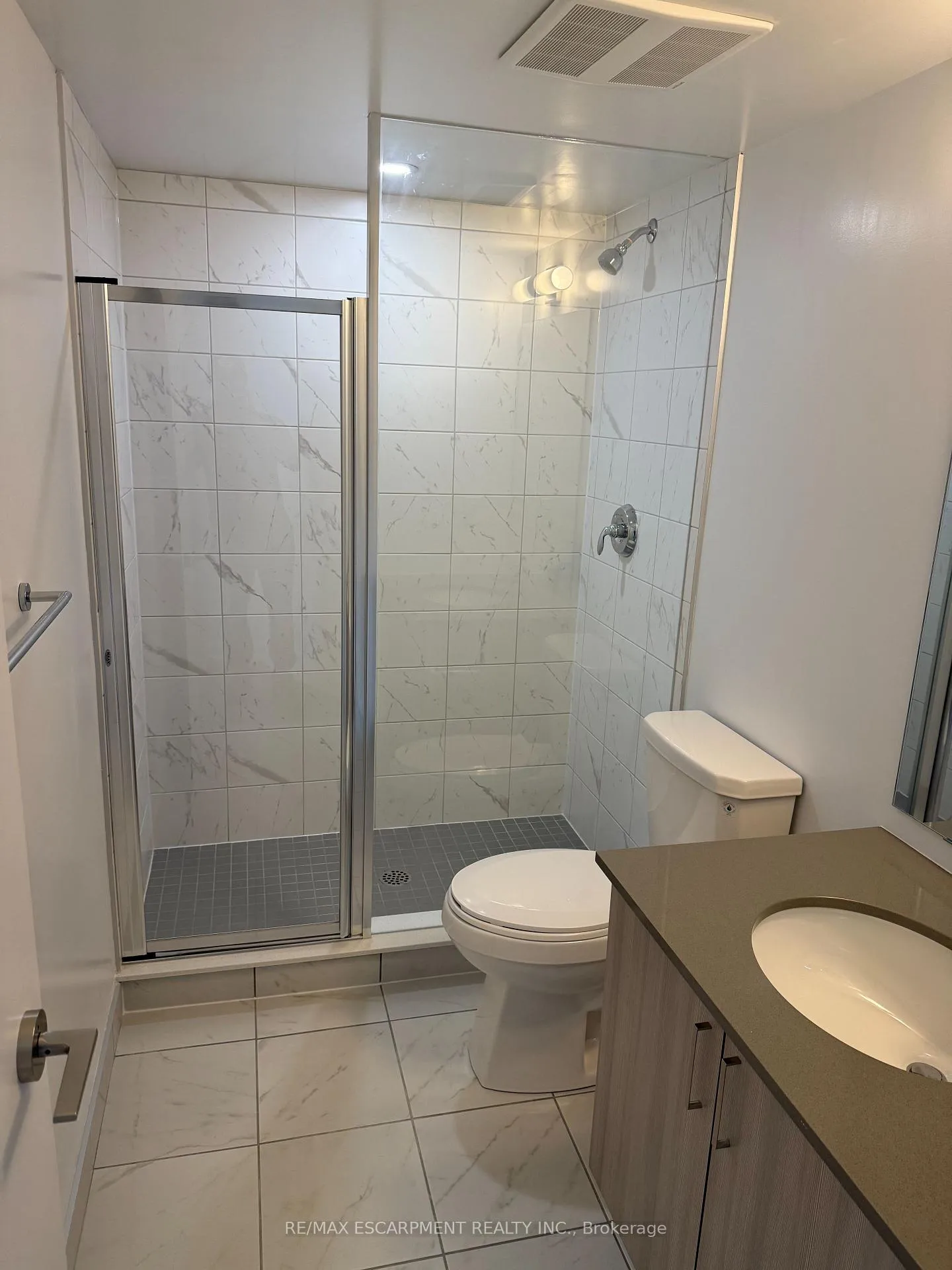 Photo 12 of Unit 1408, 1435 Celebration Drive, Pickering, Liverpool — HOMEH