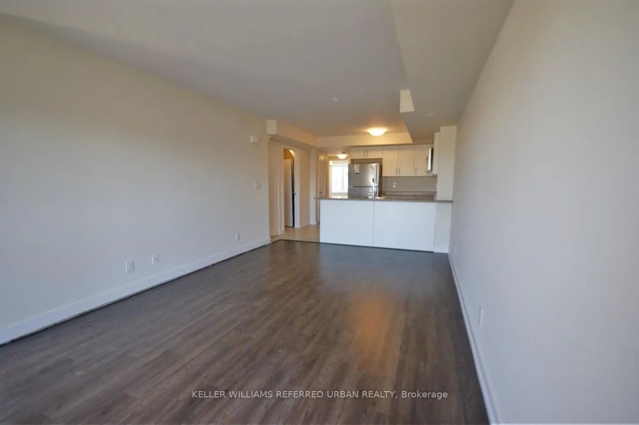 Photo 4 of Unit 218, 10 Dunsheath Way, Markham, Cornell — HOMEH