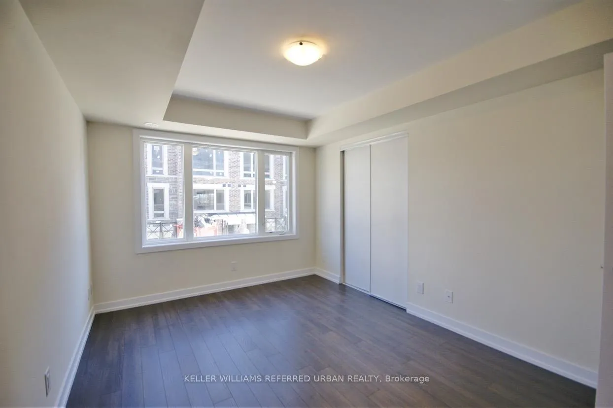 Photo 8 of Unit 218, 10 Dunsheath Way, Markham, Cornell — HOMEH