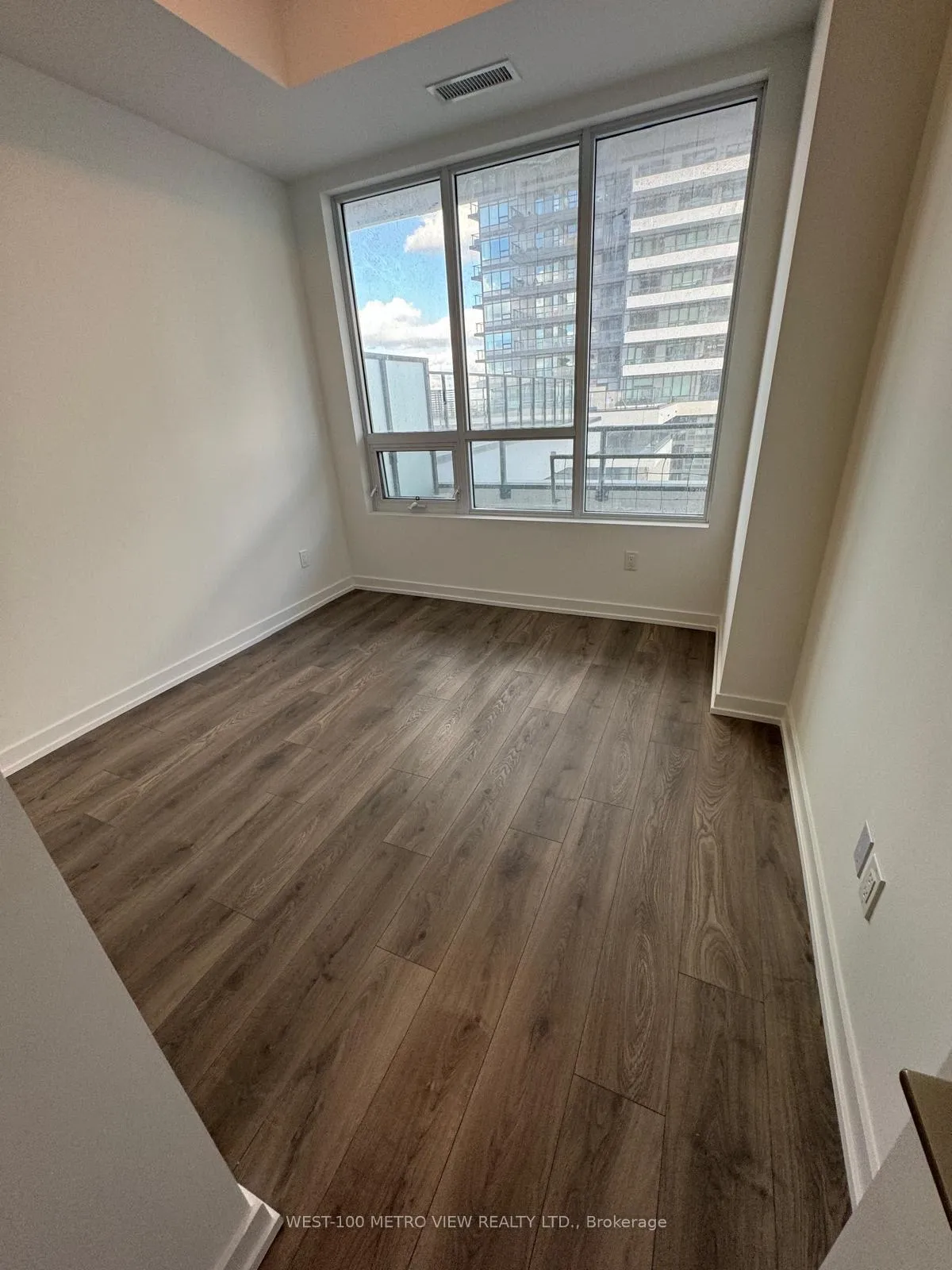 Photo 9 of Unit 705, 1435 Celebration Drive, Pickering, Bay Ridges — HOMEH