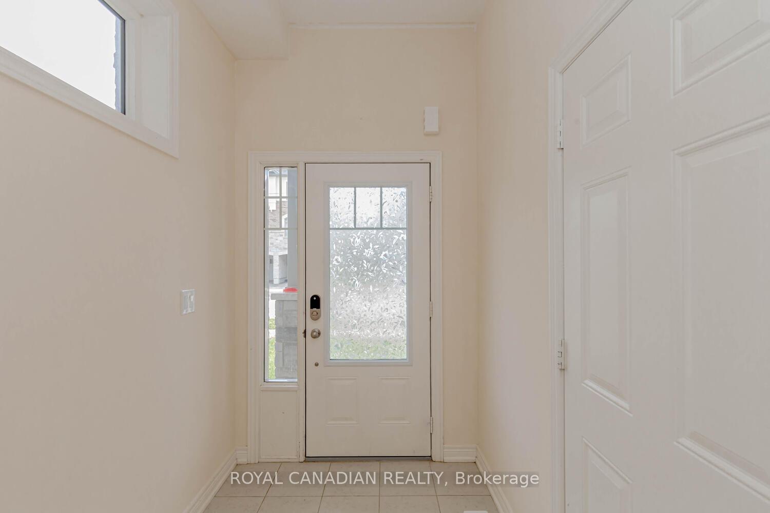 Photo 8 of 3852 Tufgar Crescent, Burlington, Alton — HOMEH