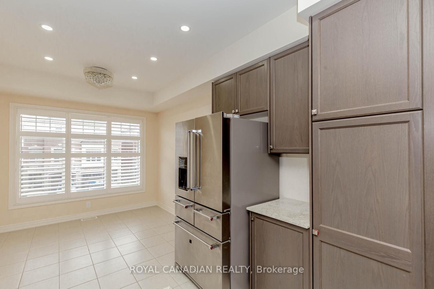 Photo 29 of 3852 Tufgar Crescent, Burlington, Alton — HOMEH