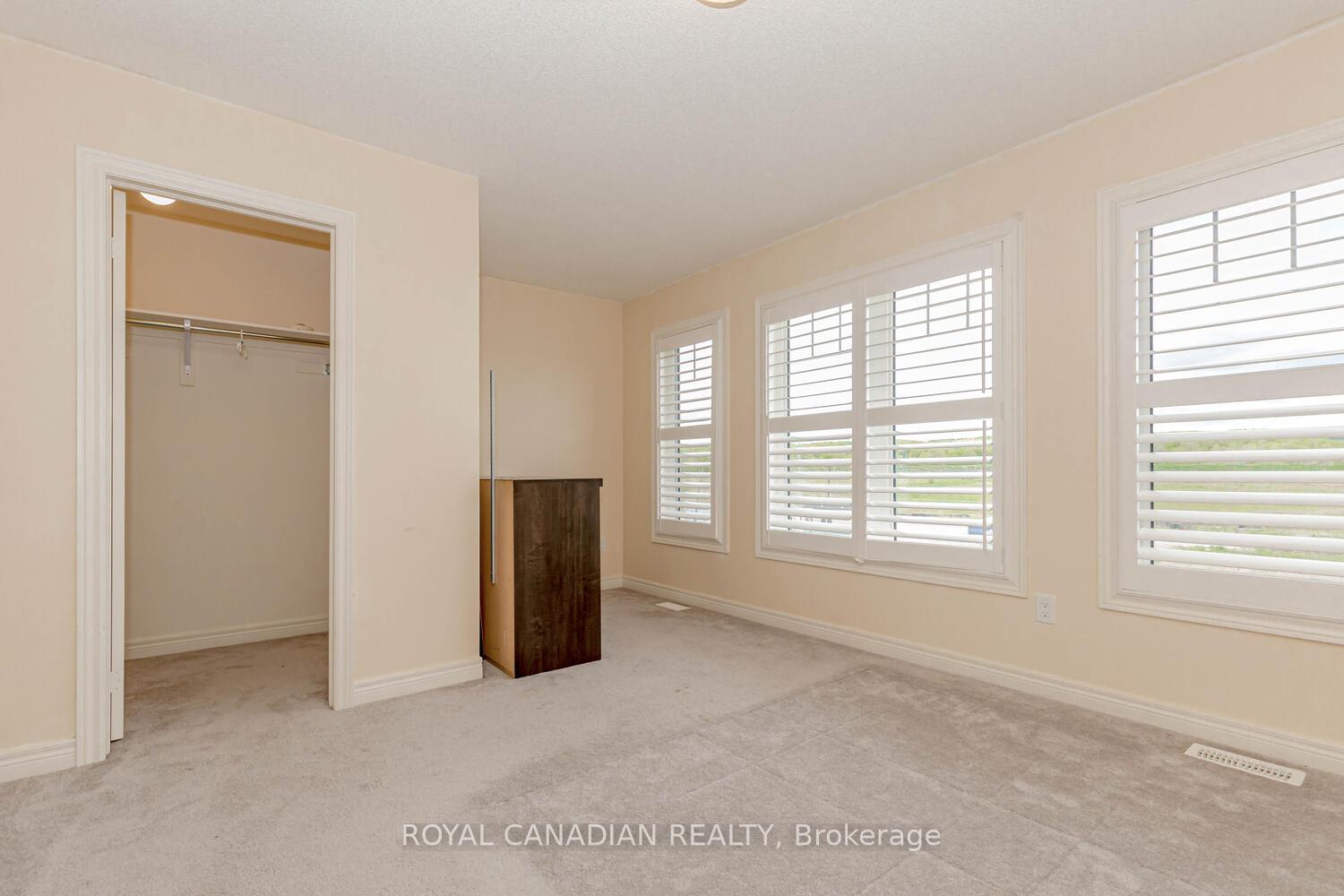 Photo 18 of 3852 Tufgar Crescent, Burlington, Alton — HOMEH