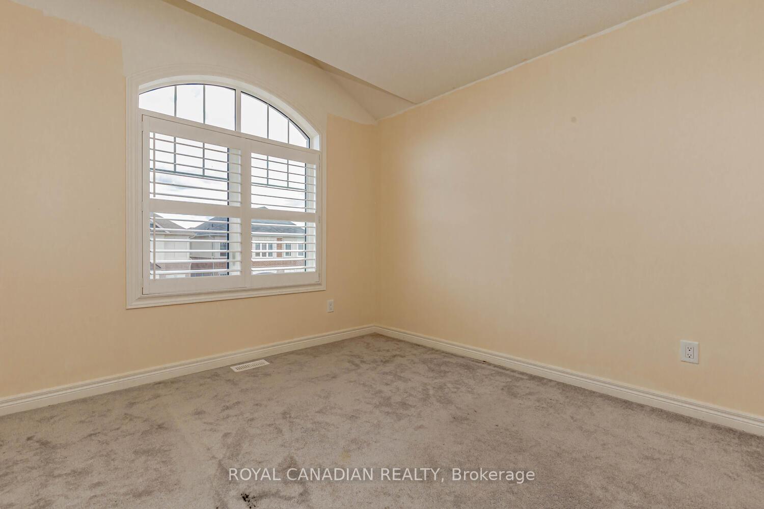 Photo 25 of 3852 Tufgar Crescent, Burlington, Alton — HOMEH