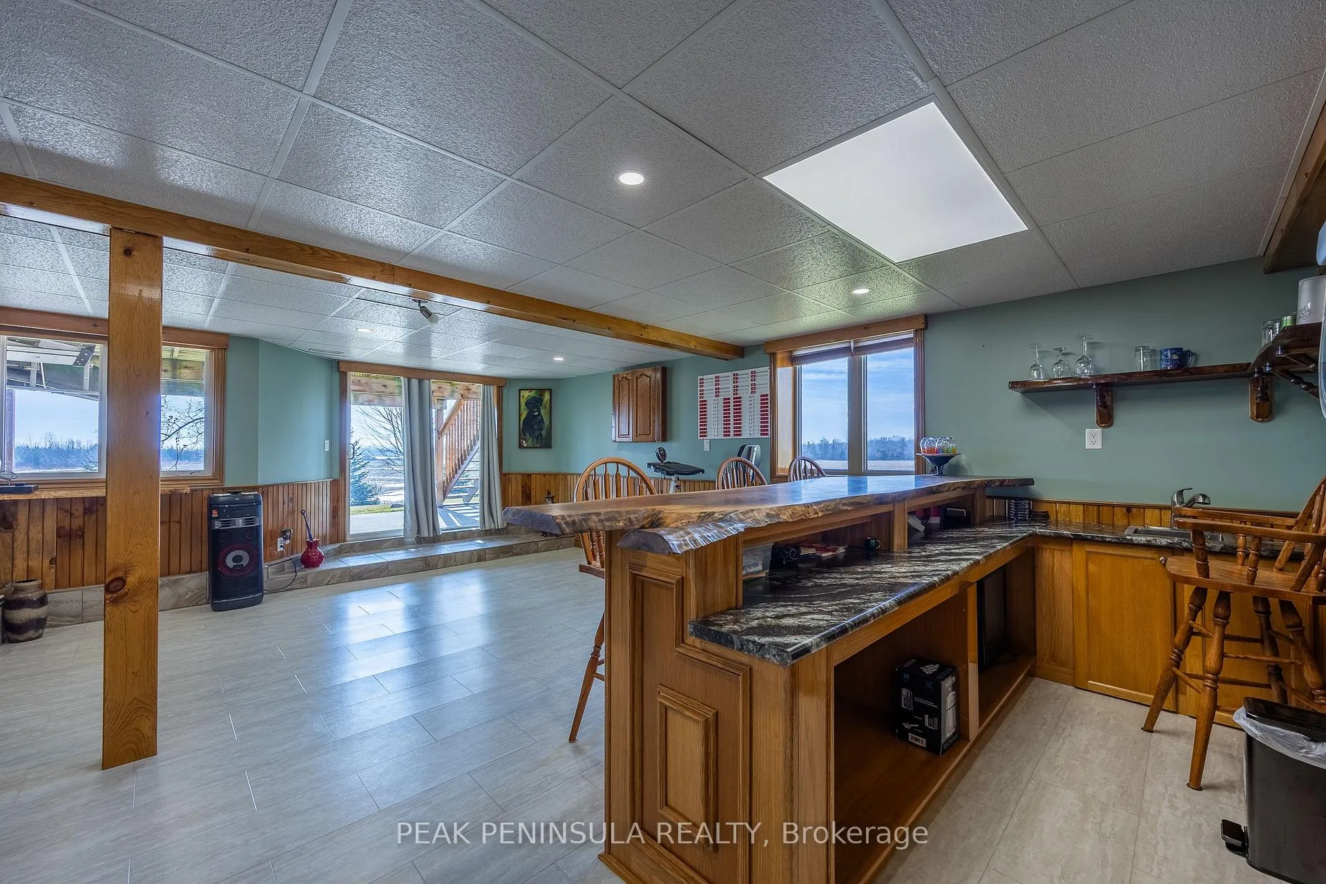Photo 26 of 63 Upper Canada Drive, Norfolk, Port Rowan — HOMEH