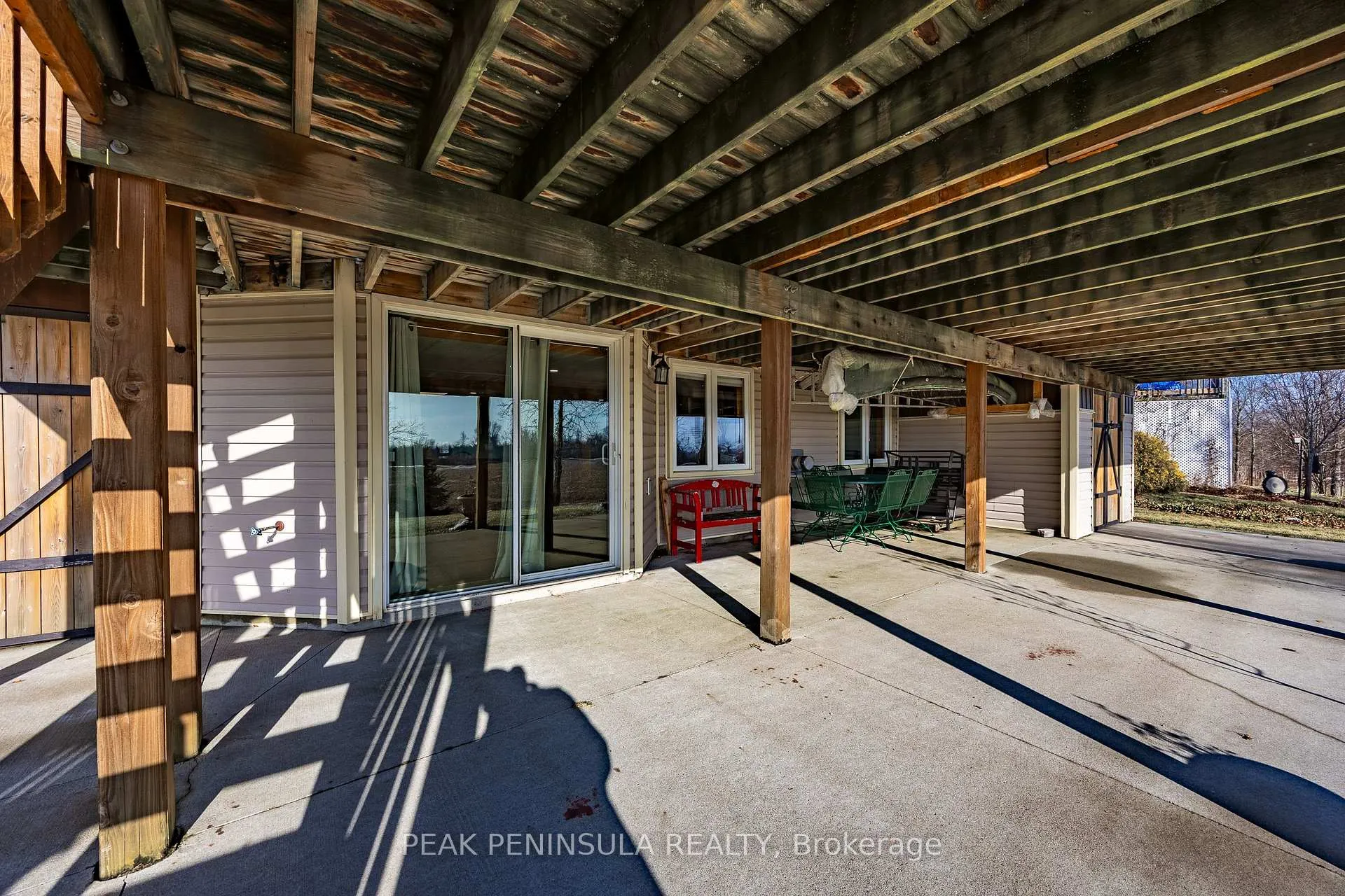 Photo 38 of 63 Upper Canada Drive, Norfolk, Port Rowan — HOMEH
