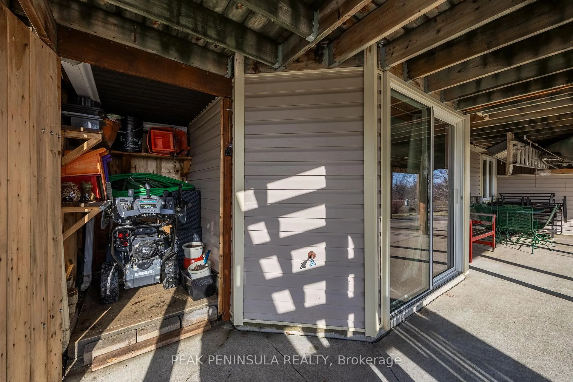 Photo 39 of 63 Upper Canada Drive, Norfolk, Port Rowan — HOMEH