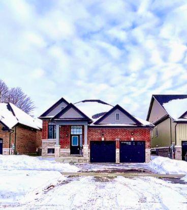 Photo 1 of 883 Fallis Line, Cavan Monaghan, Cavan Twp — HOMEH