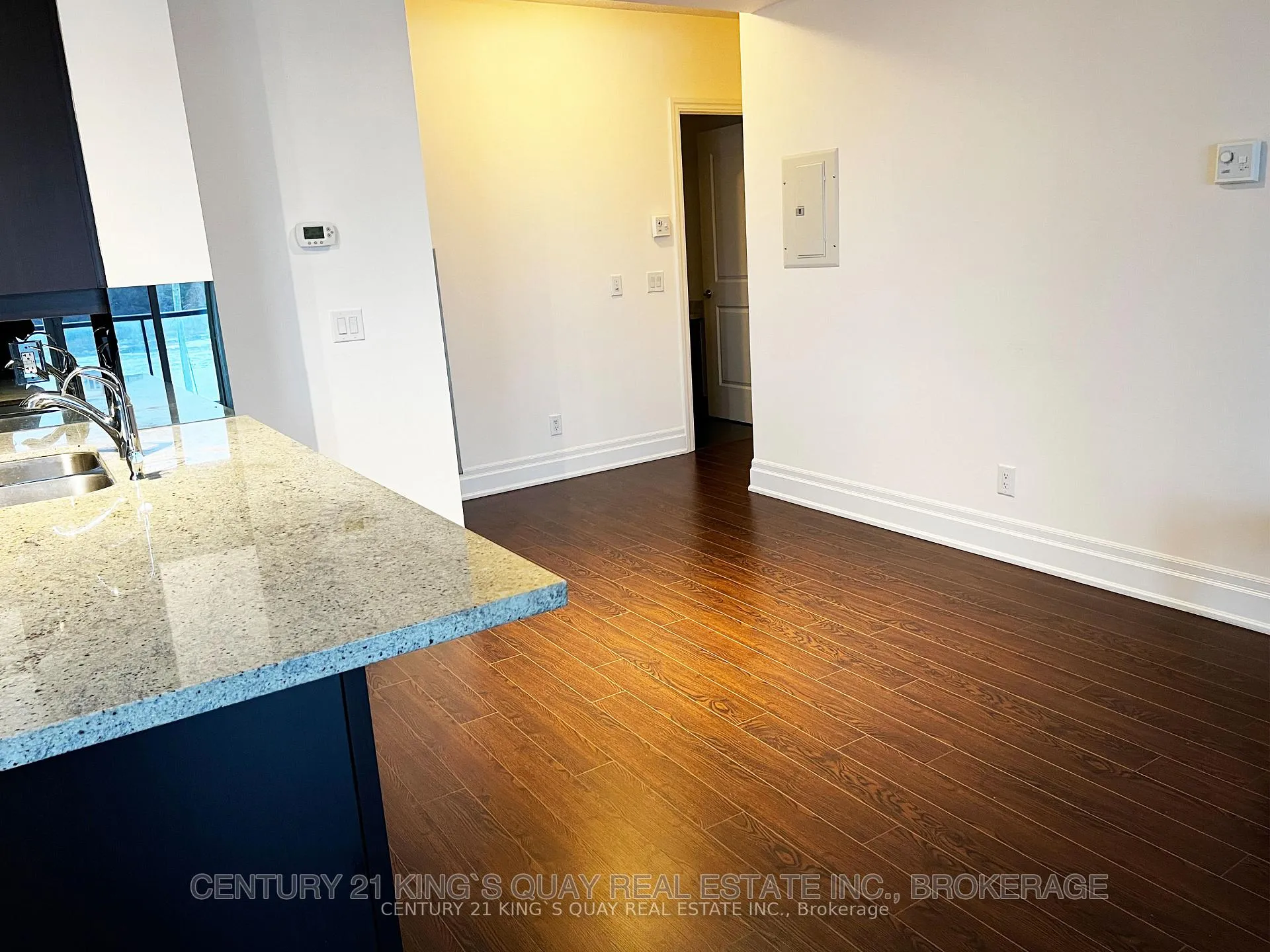 Photo 9 of Unit 315, 111 Upper Duke Crescent, Markham, Unionville — HOMEH