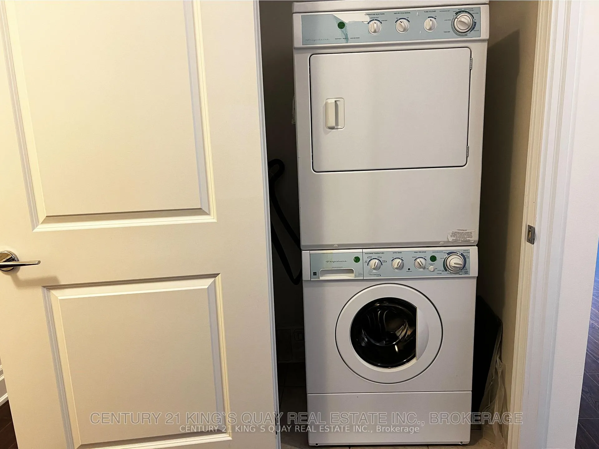 Photo 16 of Unit 315, 111 Upper Duke Crescent, Markham, Unionville — HOMEH