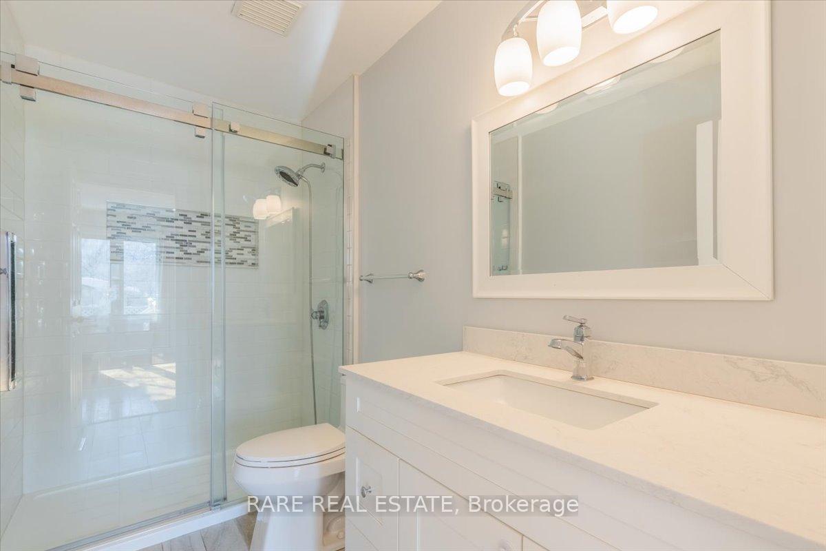 Photo 7 of Unit Main, 29 Mapleton Avenue, Barrie, Holly — HOMEH